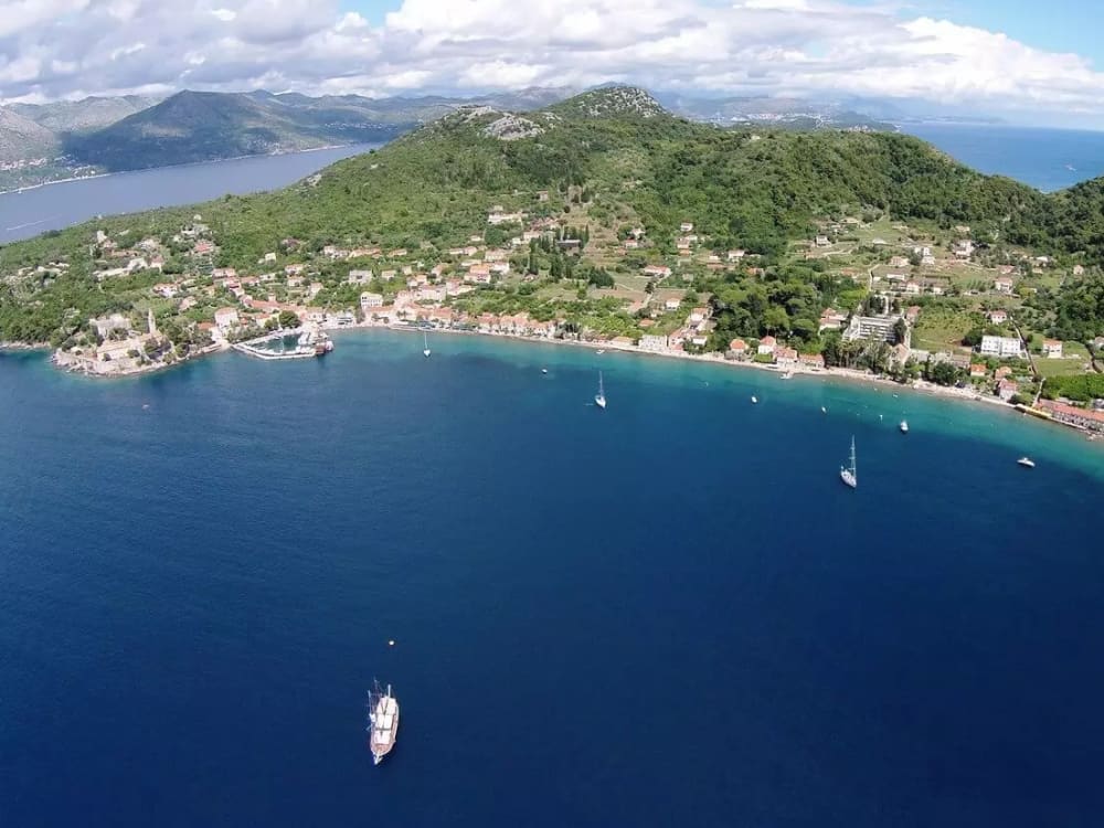 Πολυτελής εμπειρία στα νησιά Elafiti από το Ντουμπρόβνικ