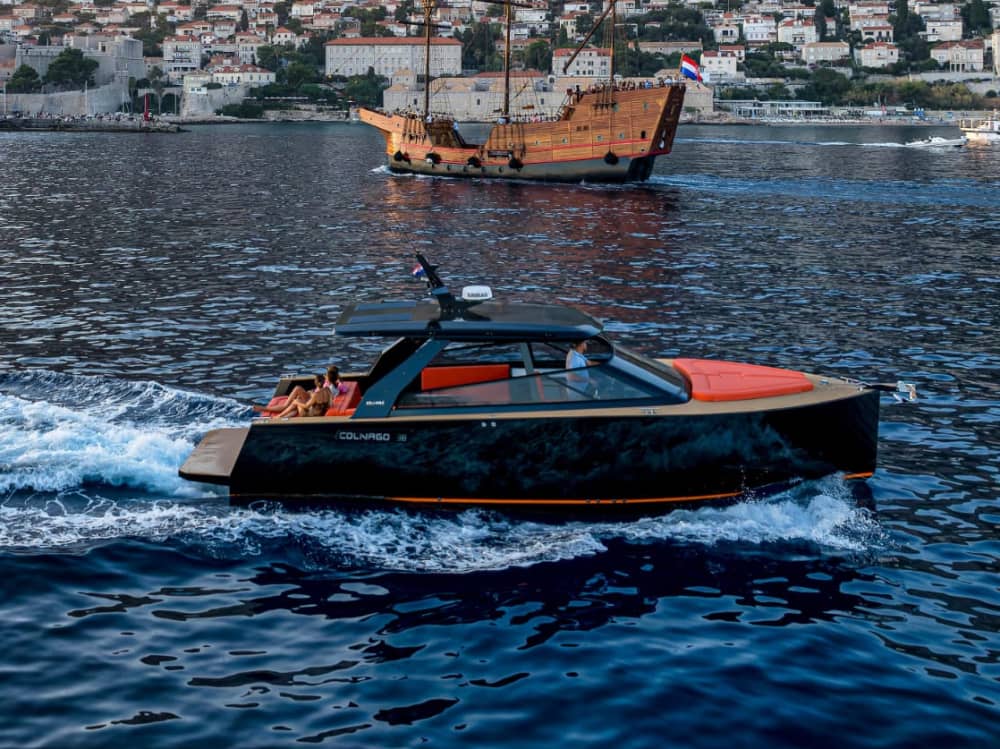 Crucero Sunset Serenity por el Adriático cerca del casco antiguo de Dubrovnik