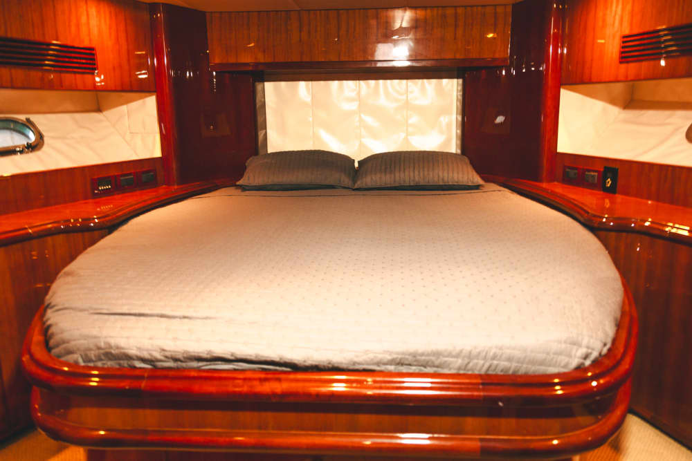 Cabo Yacht: Mexikanisches Essen, Premium Open Bar und Abenteuer auf dem Meer