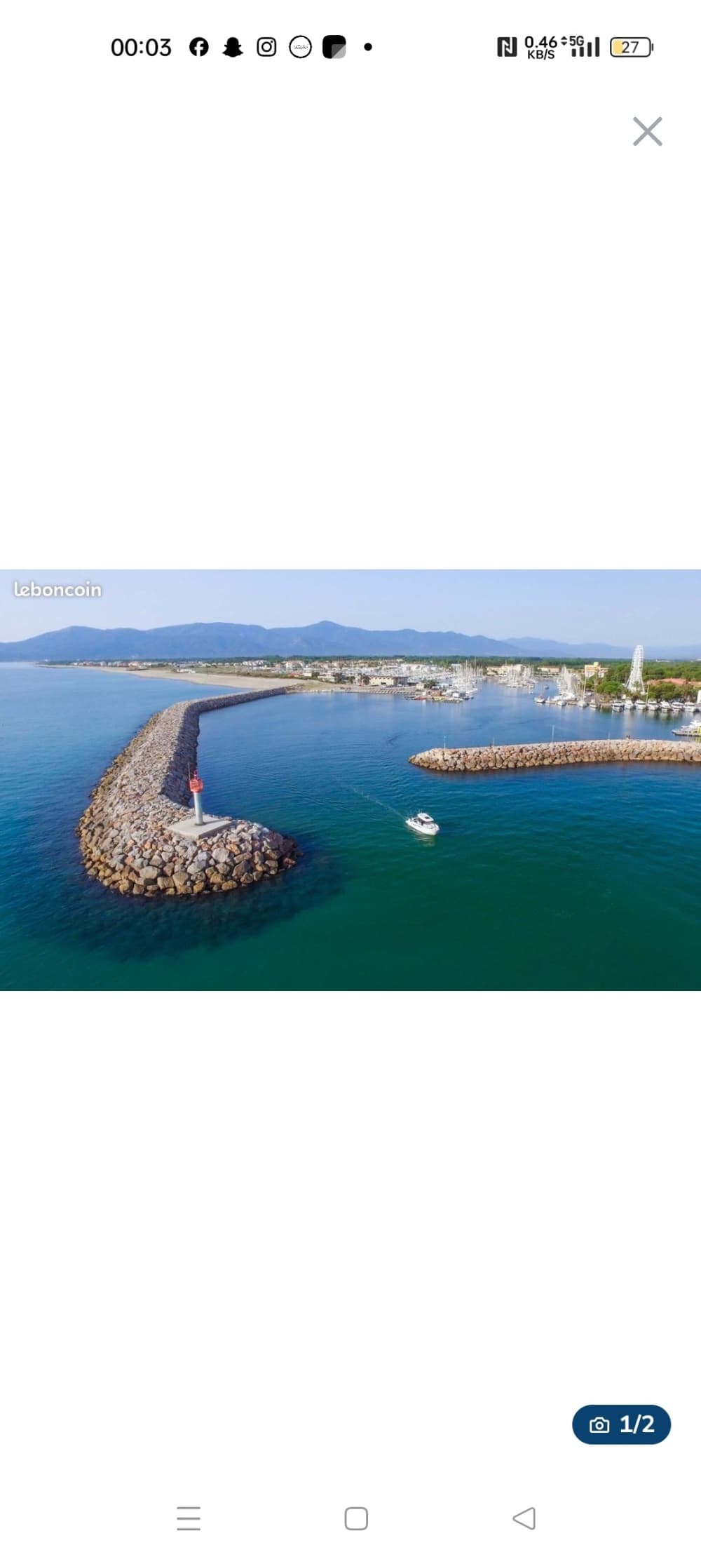 Une journée à Saint-Cyprien sur un bateau à moteur