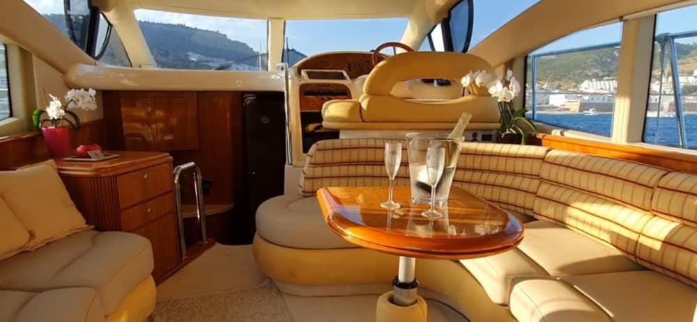 Expedição Horizonte Azul: Cruzeiro Costeiro de 4 Horas a Partir de Sesimbra