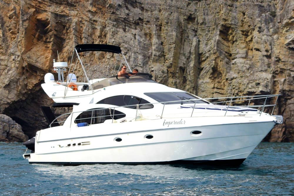 The Atlantic Sunset Expedition: 4-Hour Journey from Sesimbra