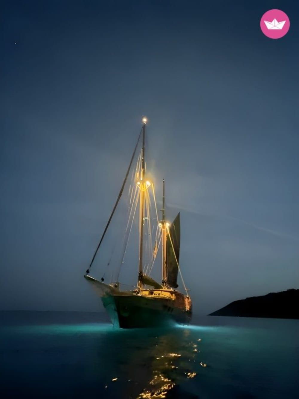 Mallorca or Menorca: The allure of the sea aboard a goleta