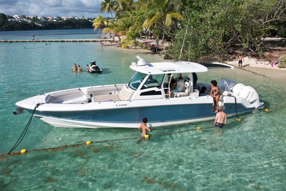 Take 9h to discover the hidden magic of Pointe-a-Pitre from the waves