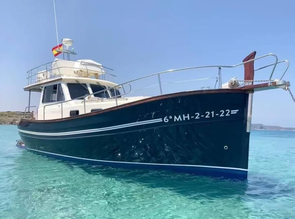 Deep South Route: Secret Coves and Local Flavors