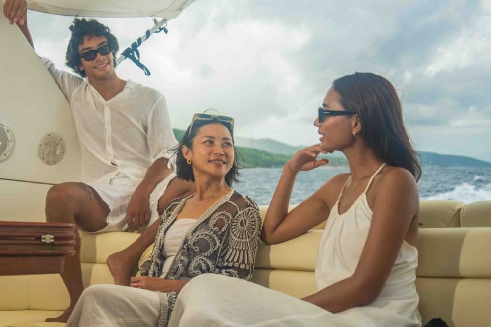 Location de yachts de luxe : Liberté absolue sur « Forever »