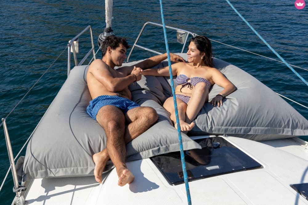 Cruzeiro Golden Hour ao pôr do sol saindo de Setúbal: Romance no mar