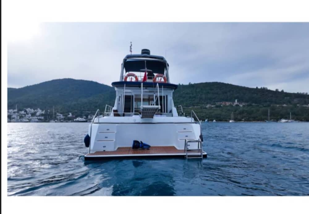 Ήλιος, Θάλασσα & Στυλ – Ενοικίαση Σκαφών στην Αλικαρνασσό