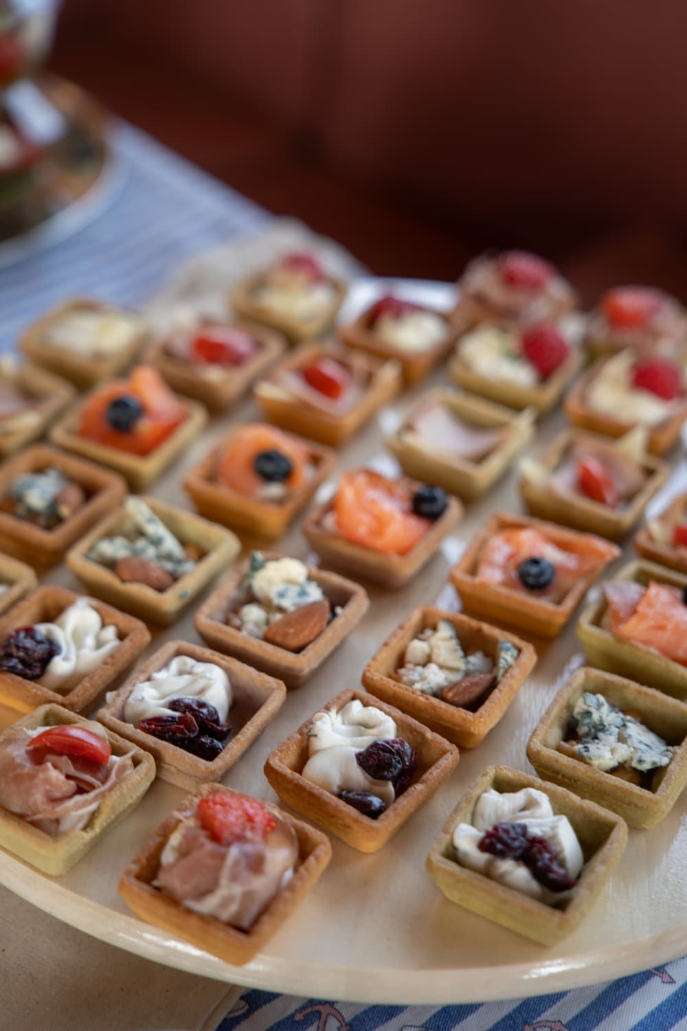 Flykt från Aten: 5 timmars avkoppling på en motorbåt