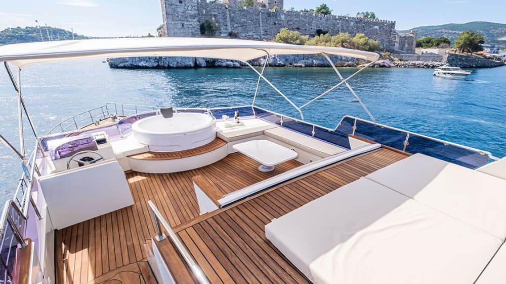 Paseo en barco por Bodrum: un día de lujo, aventura y vistas inolvidables