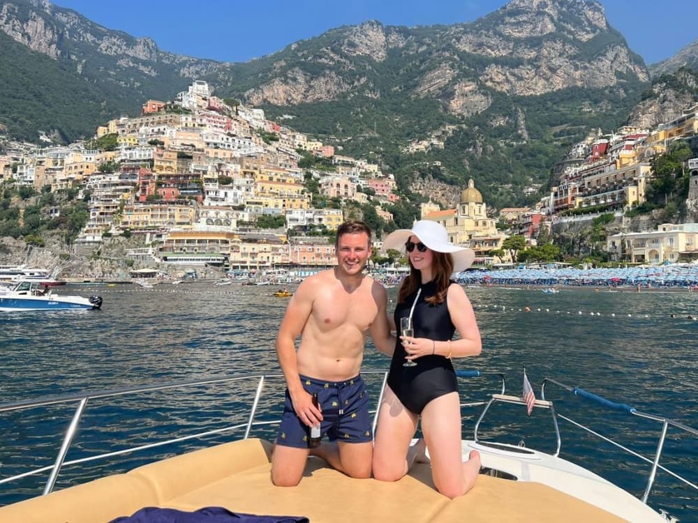 Amalfi Coast Vibes: Full-Day Experience by Private Boat