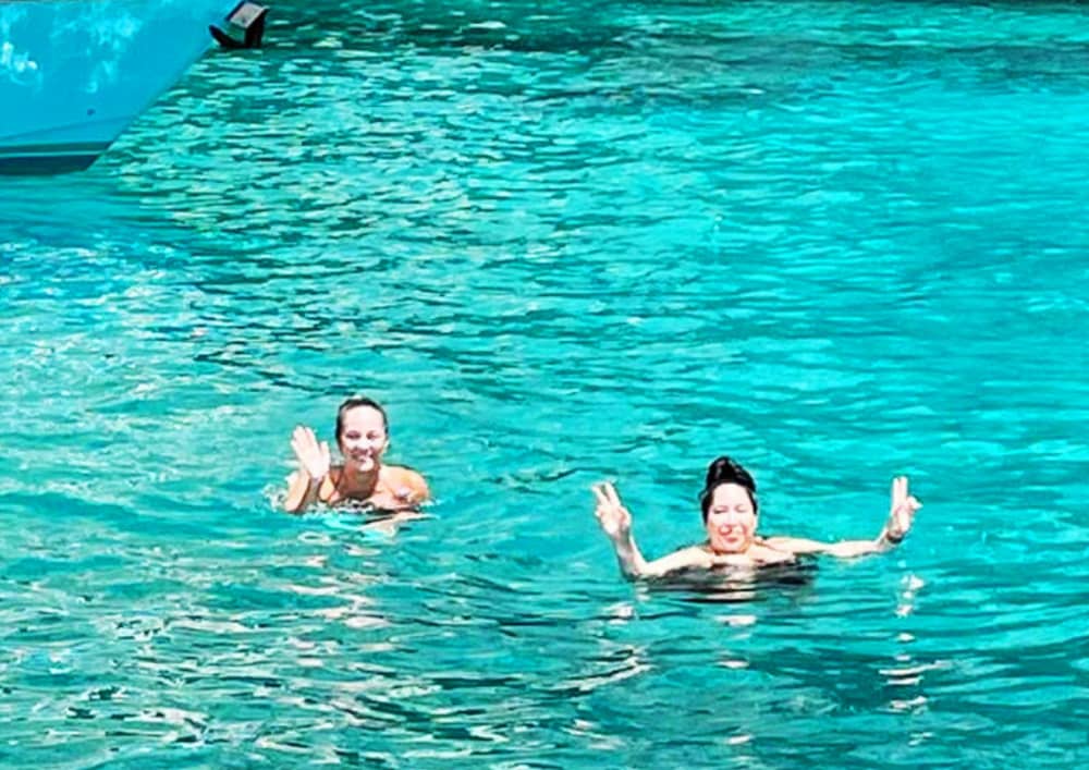 Amalfi Coast Vibes: Full-Day Experience by Private Boat