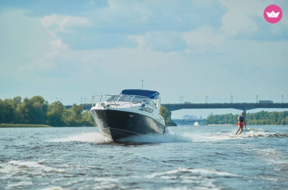 Journée complète - Croisière relaxante dans le confort et le style