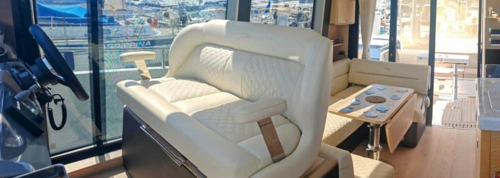 ¡Estoy celebrando mi cumpleaños o despedida de soltera en un yate! ¡8 horas de locura!