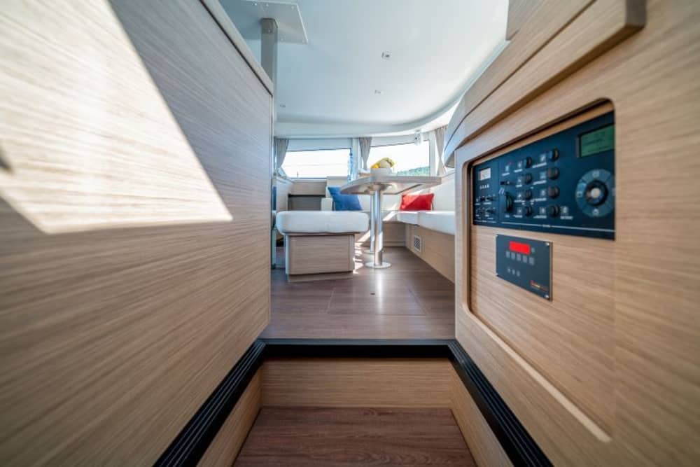 Całodniowa wycieczka łodzią z Saint Martin – Tintamarre o Anguilla Experience