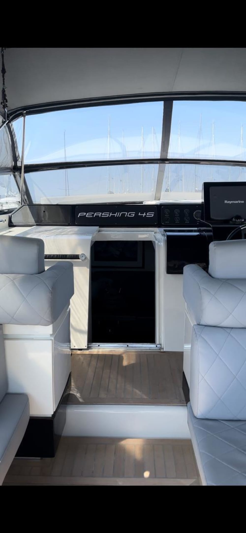 Luxury redefined in Argostolion: An unforgettable day on a motor yacht