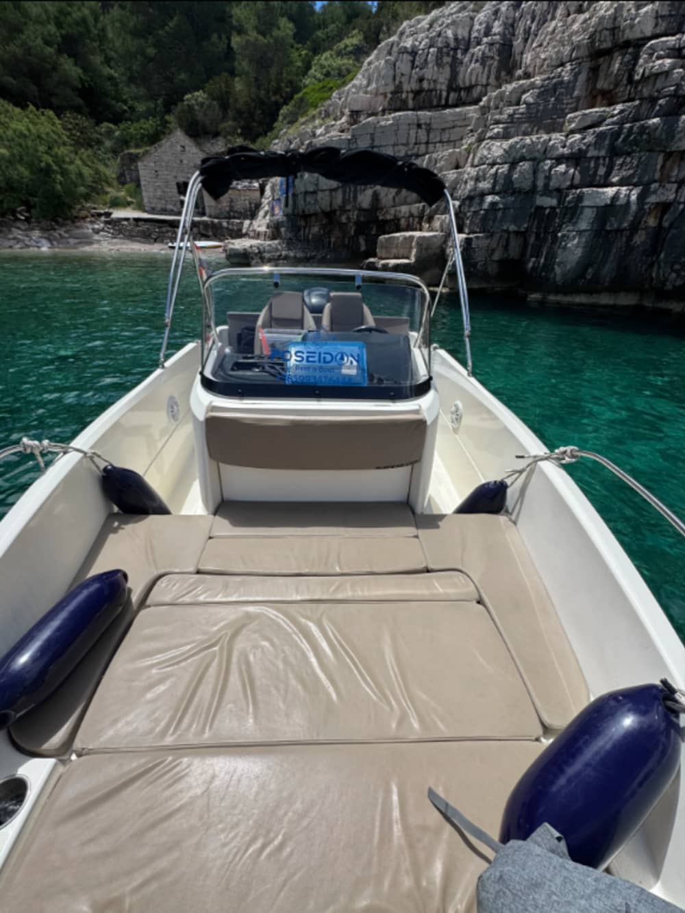 Scopri Zlatni Rat e Vrboska in 9 ore