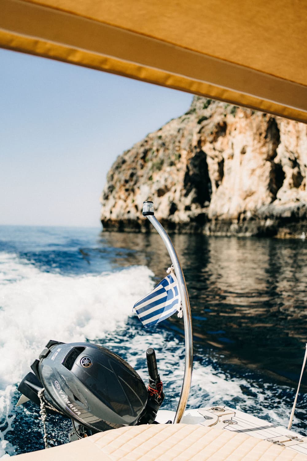 Excursion en hors-bord d'île en île