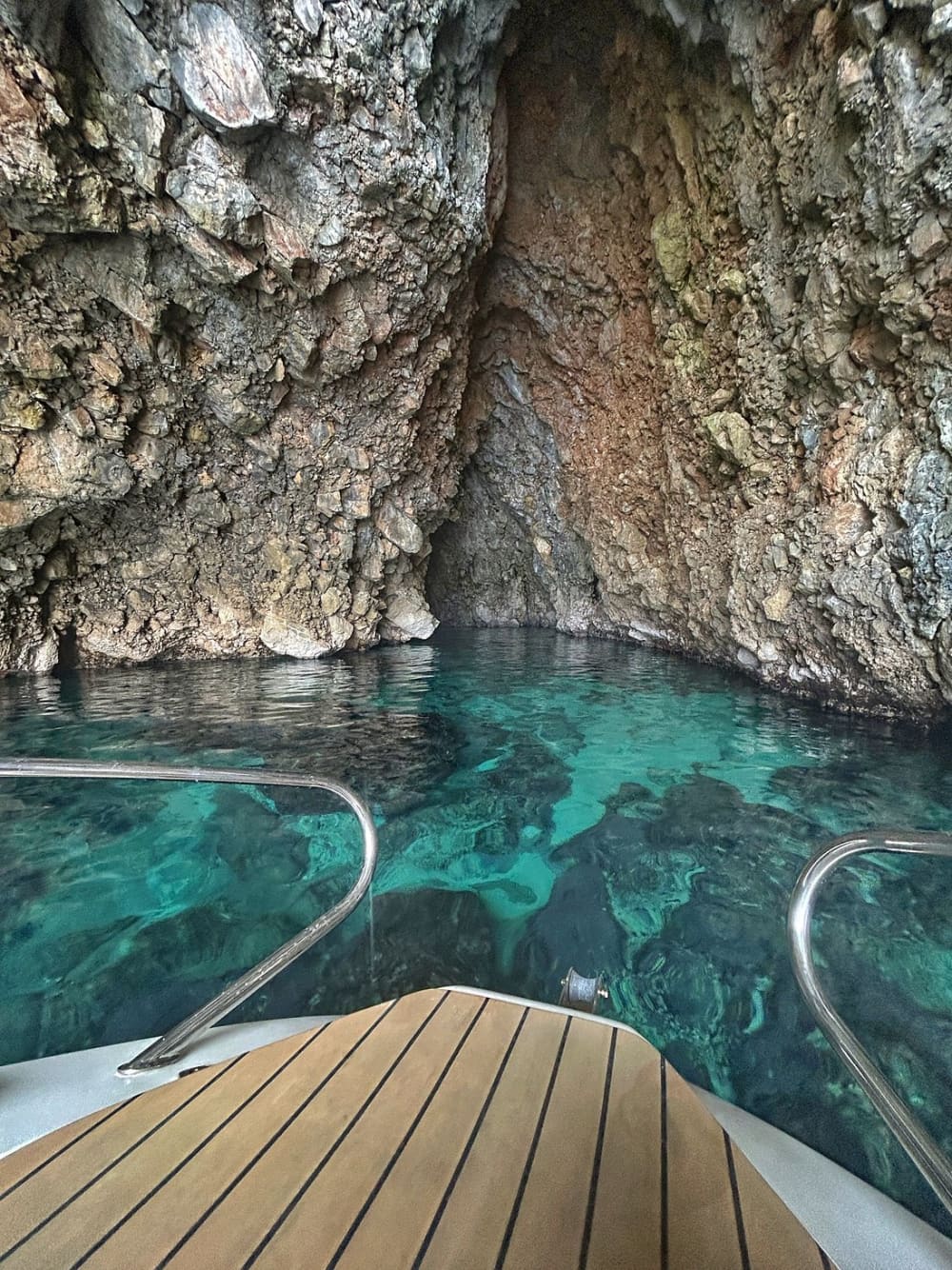 1.5-Hour Scenic Boat Ride: Perast & Lady of the Rocks