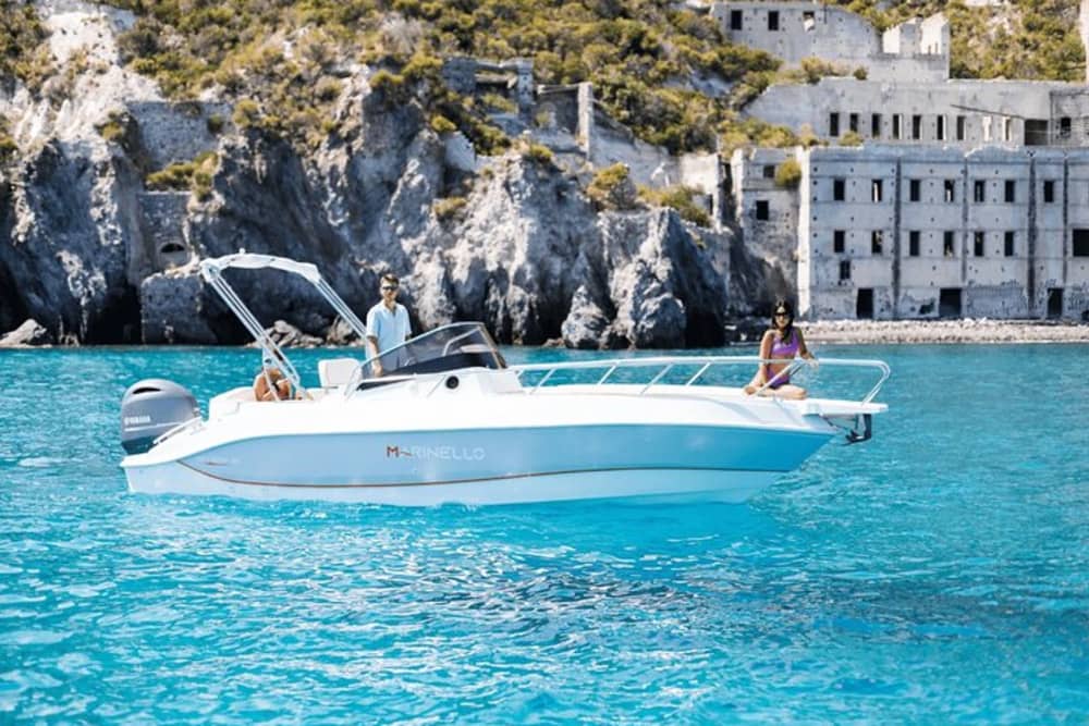 1.5-Hour Scenic Boat Ride: Perast & Lady of the Rocks