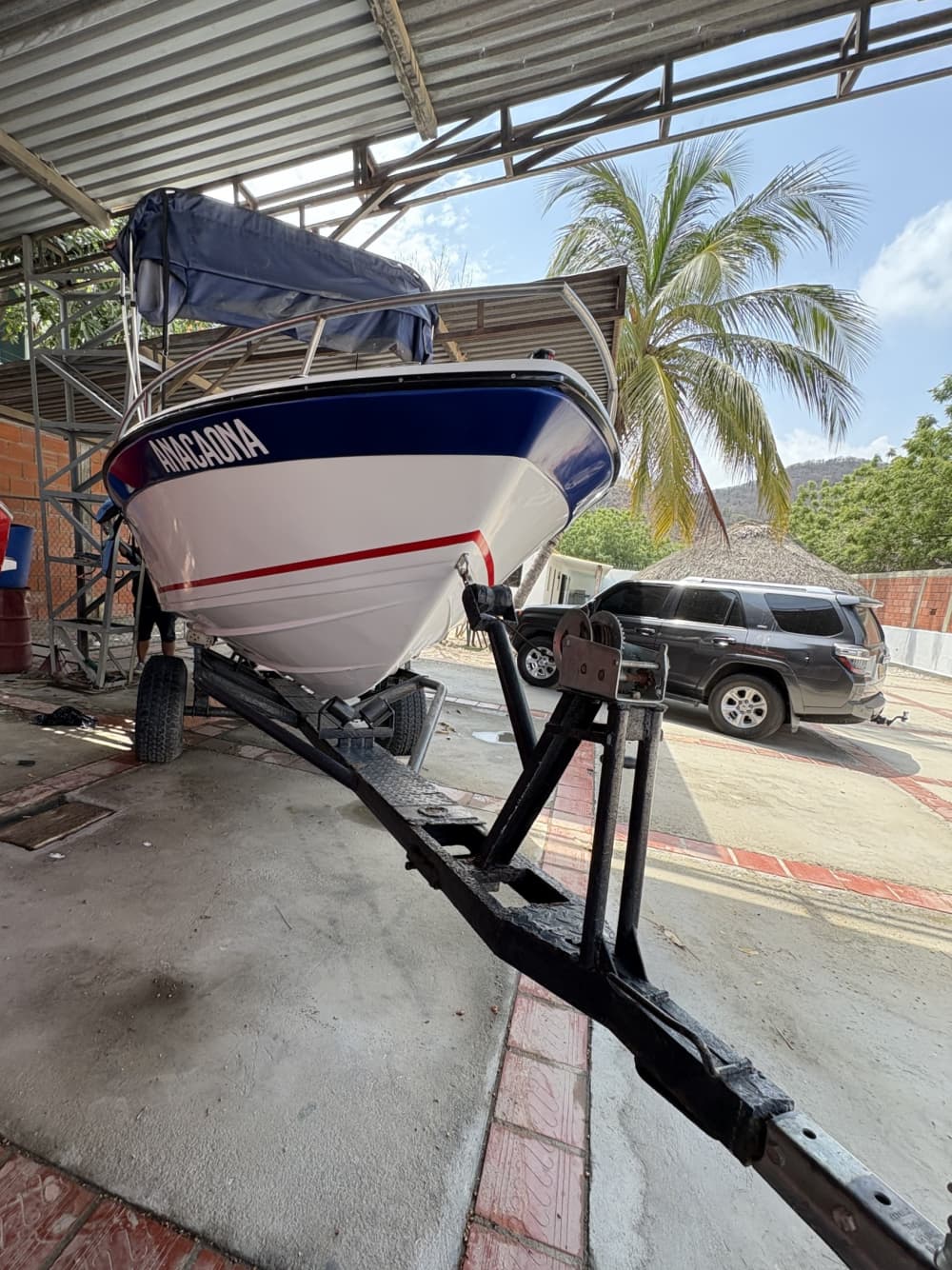 Make every moment count: A full day of sun around Santa Marta on a motorboat