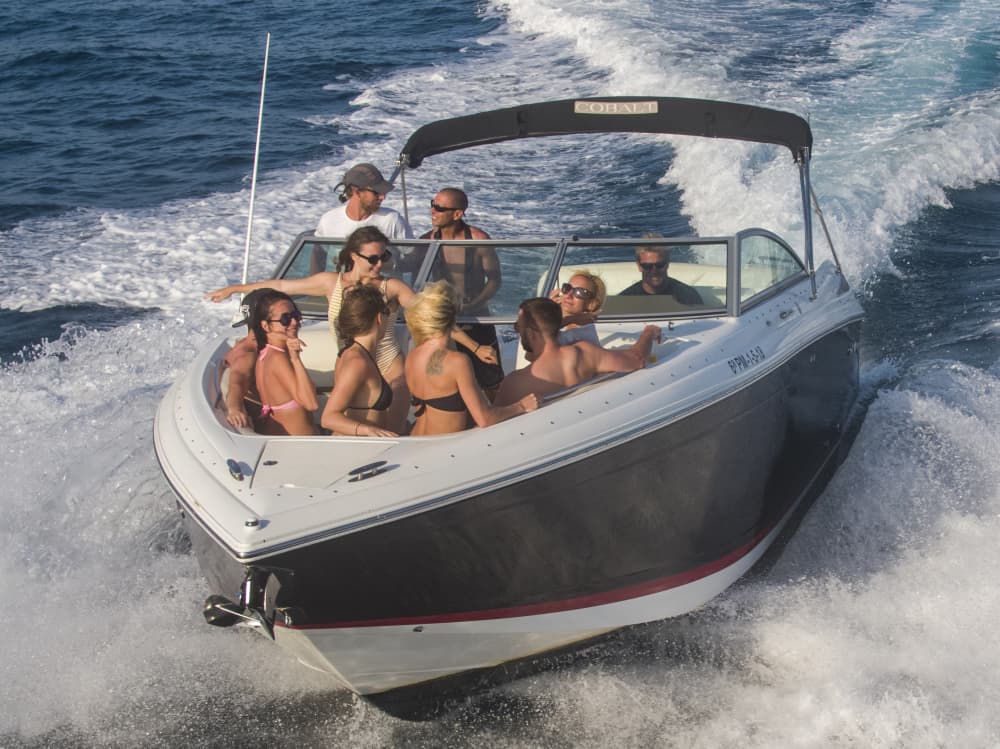 Незабываемое островное приключение – целый день на частной яхте.