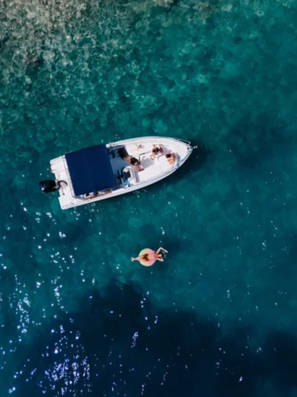 Tour del Nord: spiaggia di Krorez, grotta delle tartarughe, baia di Kakome con snorkeling