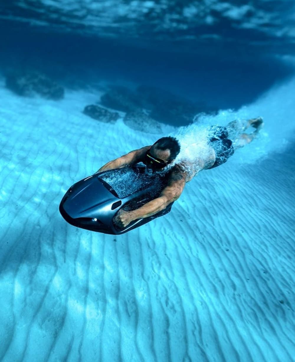 Luxuriöse Sonnenuntergangsfahrt: Ein traumhafter Aperitif an der Costa Smeralda