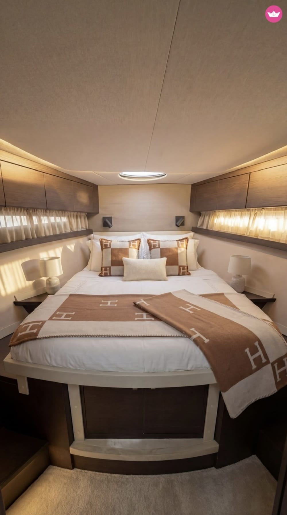 Luxuriöse Sonnenuntergangsfahrt: Ein traumhafter Aperitif an der Costa Smeralda