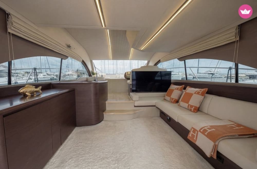 Luxuriöse Sonnenuntergangsfahrt: Ein traumhafter Aperitif an der Costa Smeralda