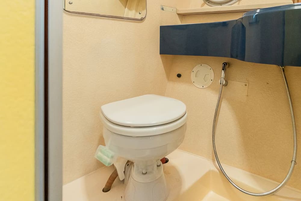 Ζήστε την εμπειρία ενός ιδιωτικού γιοτ 50 ποδιών στο Ντουμπάι για 3 ώρες, για έως 12 άτομα