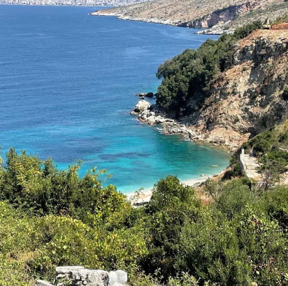 Southern Coast Escape – Caves, Hidden Beaches and Ksamil Islands