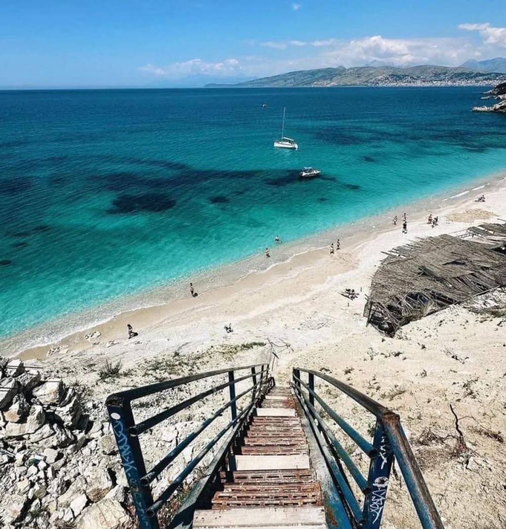 Southern Coast Escape – Caves, Hidden Beaches and Ksamil Islands