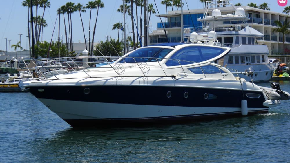 The Ultimate Barcelona Motorboat Experience: All-Day Charter