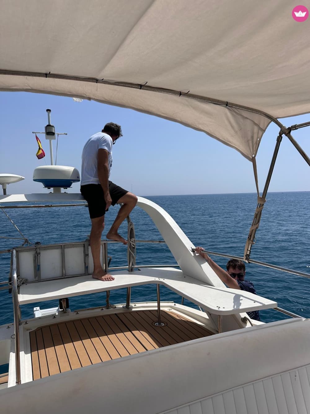 The Ultimate Barcelona Motorboat Experience: All-Day Charter