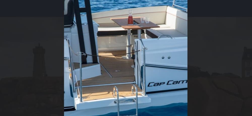 Sunset and Aperitif on the Sanguinaires Islands...
Experience lasts ~2 hours