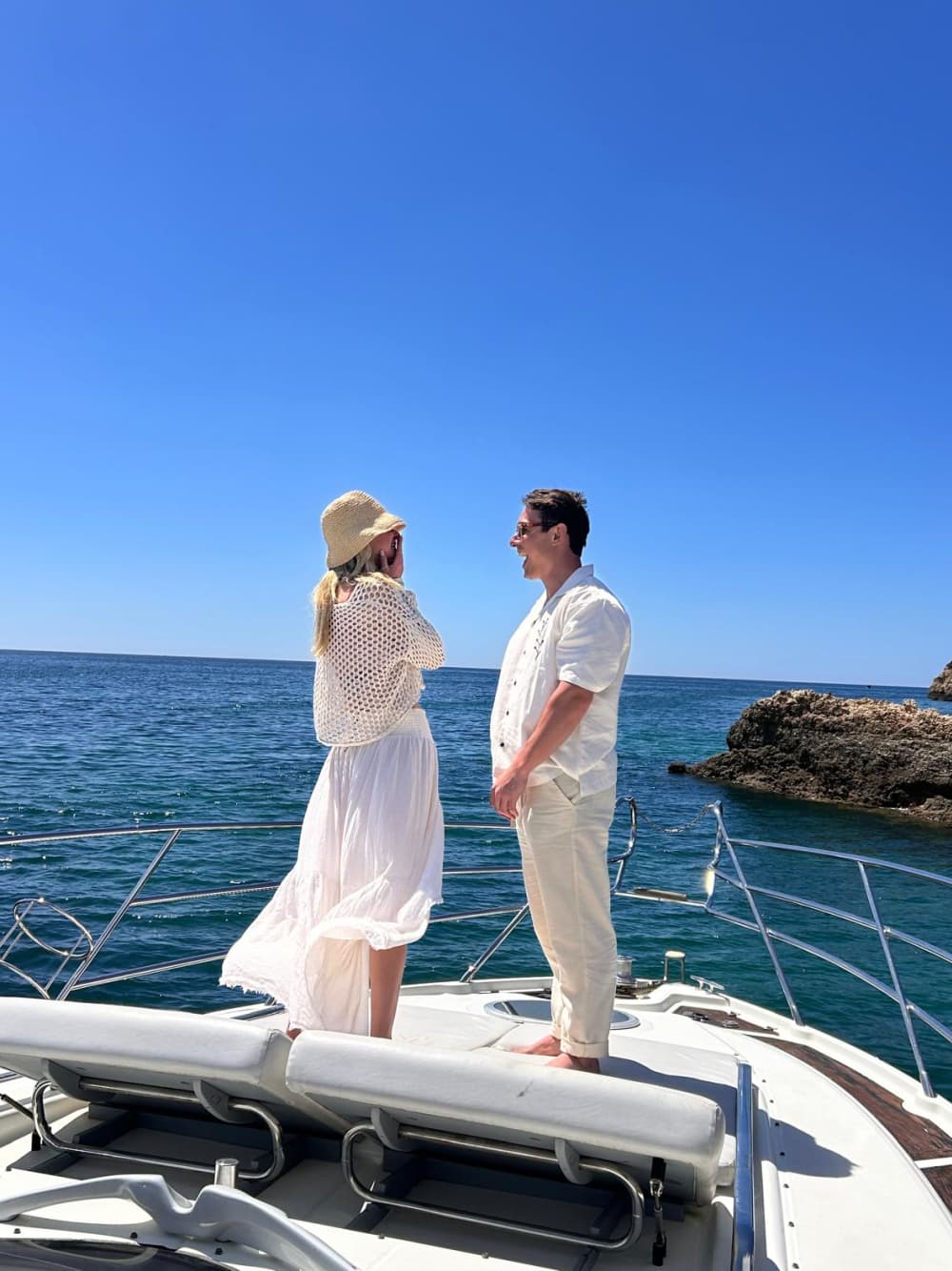 Noleggio di yacht privato di mezza giornata a Lagos - Punti salienti dell'Algarve