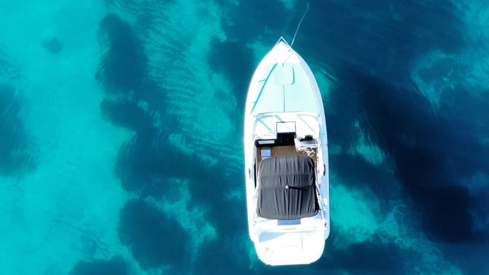 Fuochi d'artificio in mare sulla Costa Azzurra