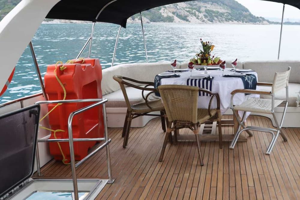 Mediterranean Queen 25 Person