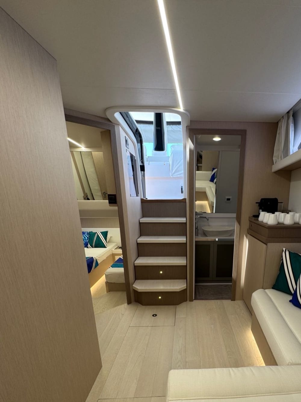 Capri and the Amalfi Coast – A journey through glamour and natural wonders