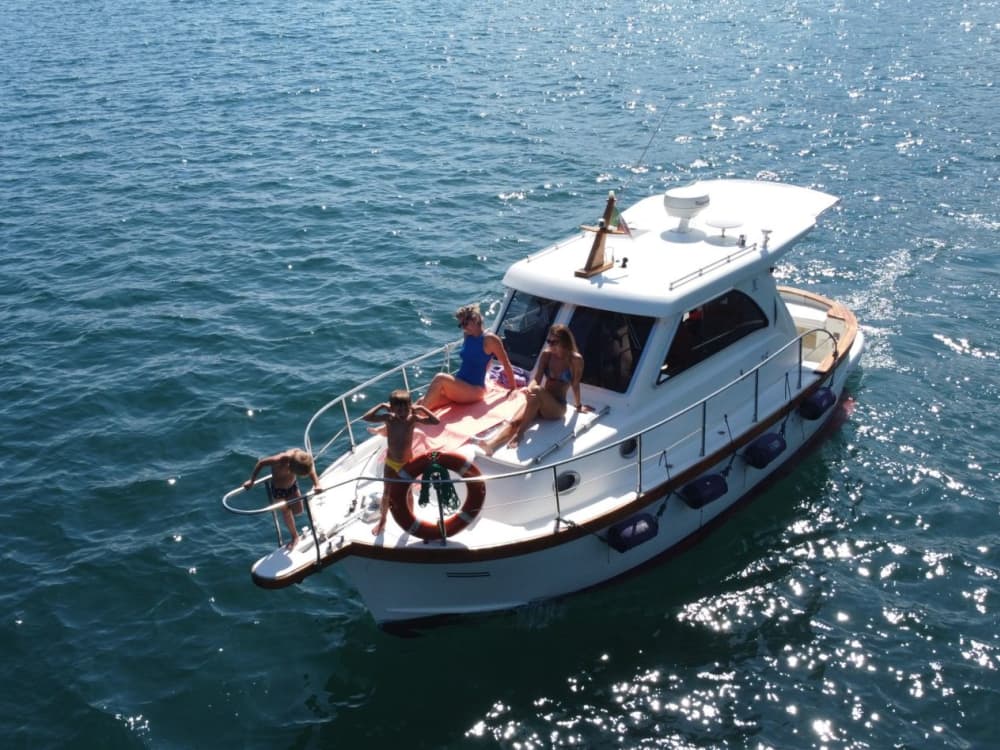 Mini Crociera di 1 Ora: Lovere, Castro e Riva di Solto – I Gioielli del Lago d’Iseo