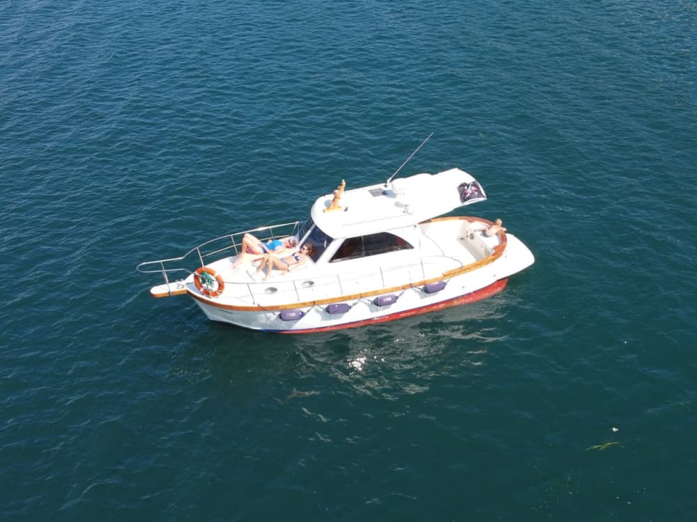 Mini Crociera di 1 Ora: Lovere, Castro e Riva di Solto – I Gioielli del Lago d’Iseo