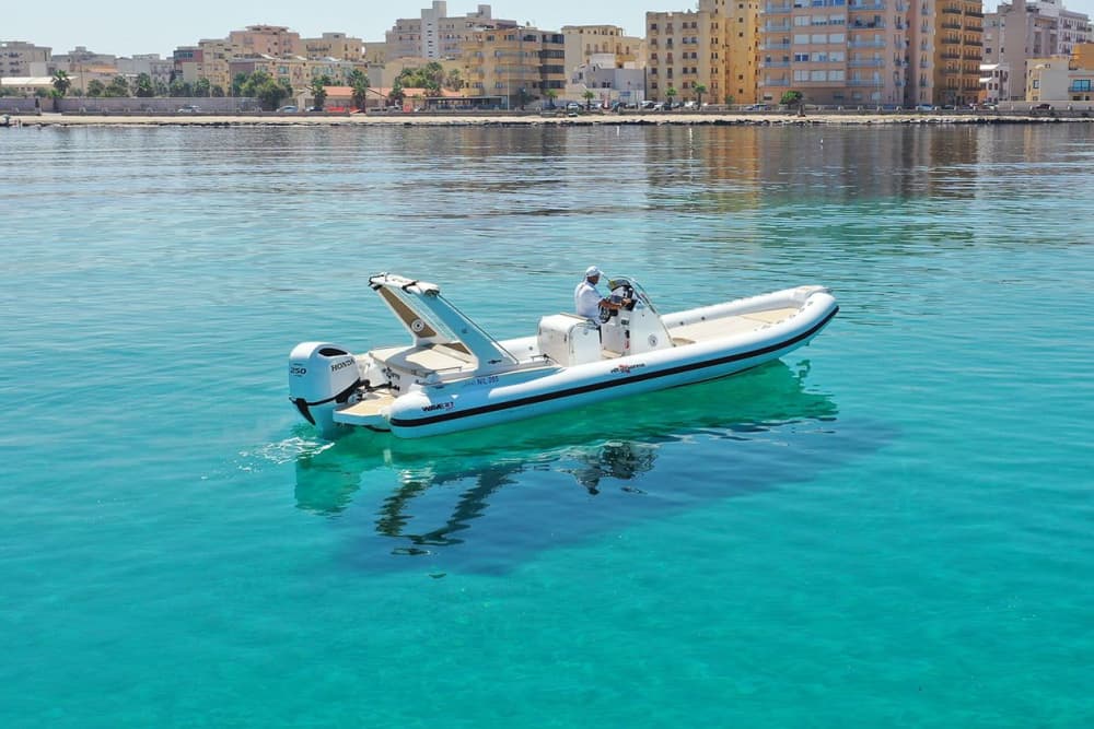 Favignana & Levanzo Boat Tour
