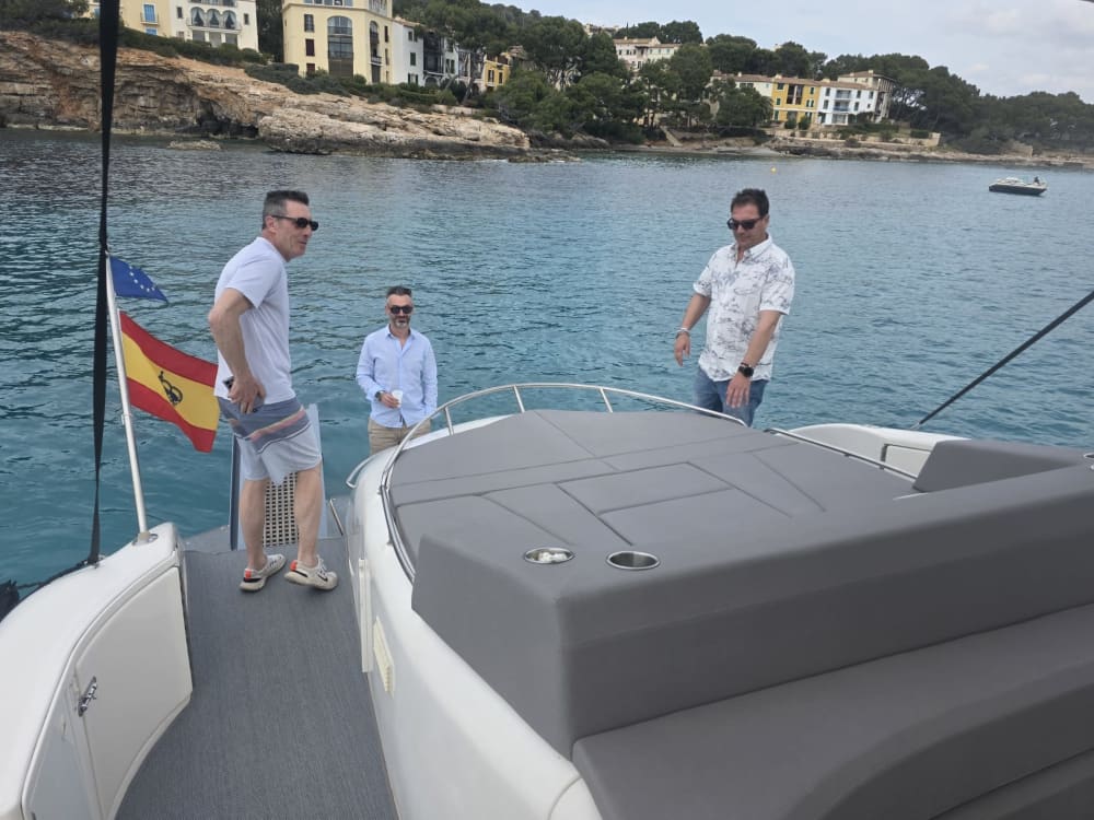 8 uur durende luxe jachtervaring in Palma – een mediterrane ontsnapping