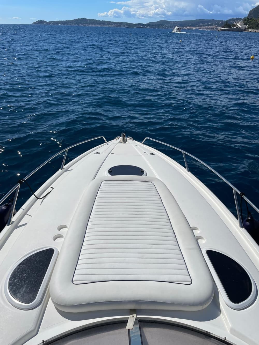 Exceptional half-day yacht trip on the French Riviera