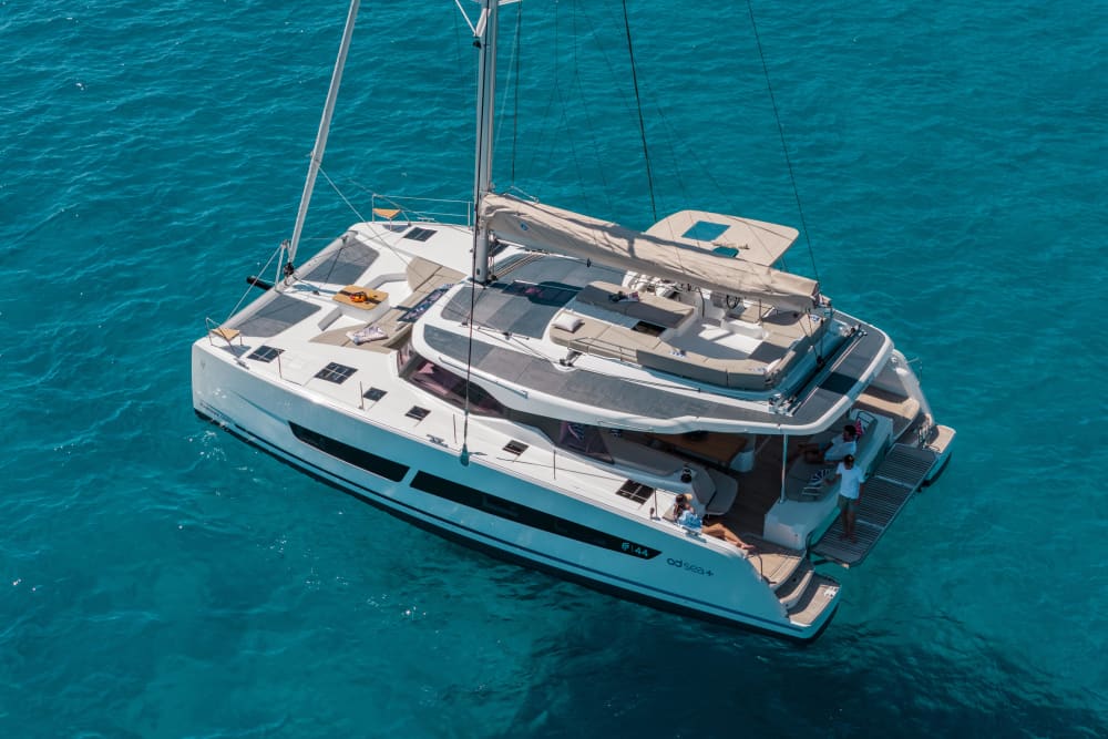 Benagil: Brand New Luxury Catamaran Full day Cruise