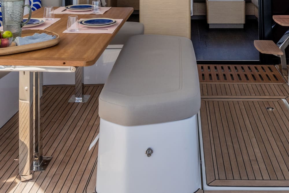 Benagil: Brand New Luxury Catamaran Full day Cruise