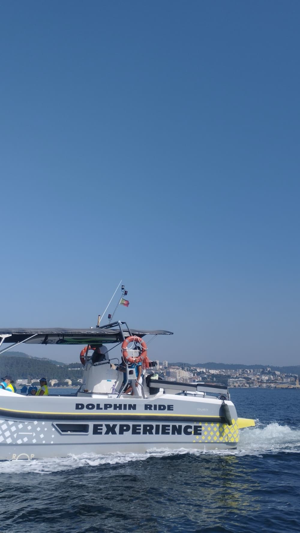 Visita guiada de barco a uma fazenda de ostras com degustação em Setúbal (horário flexível)