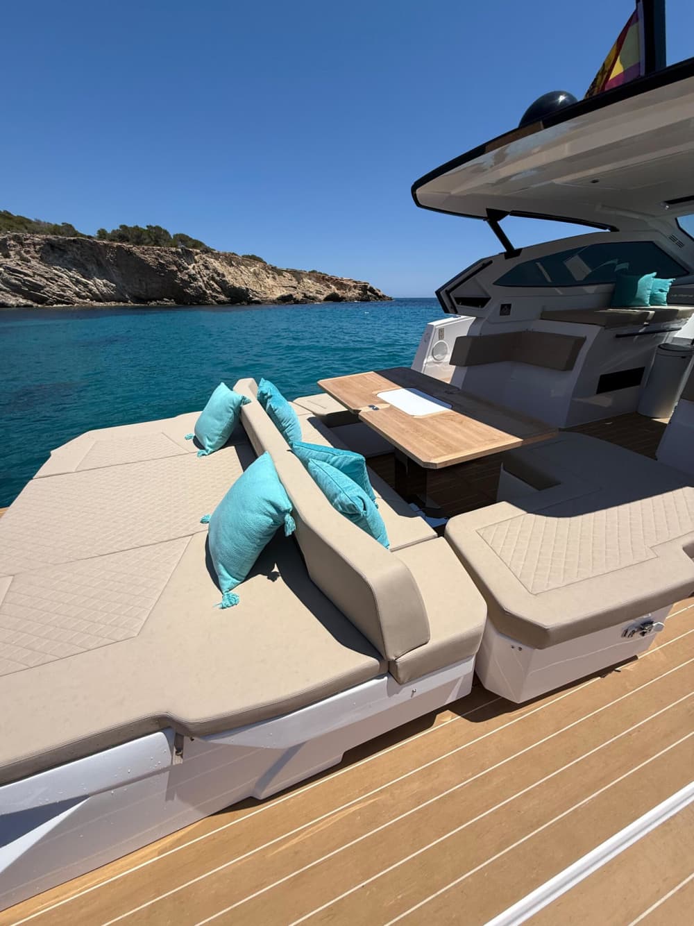 Explore the most exclusive parts of Ibiza aboard the Rio 45 Le Mans