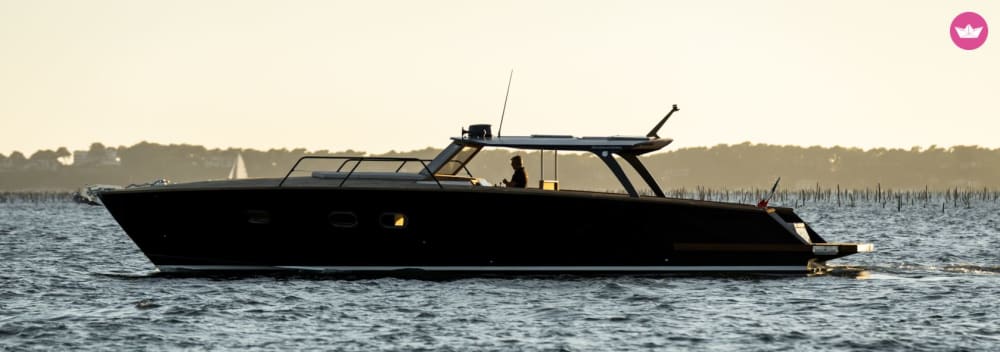 2-часовая прогулка на лодке до мыса Лардье-Ла-Круа-Вальмер.